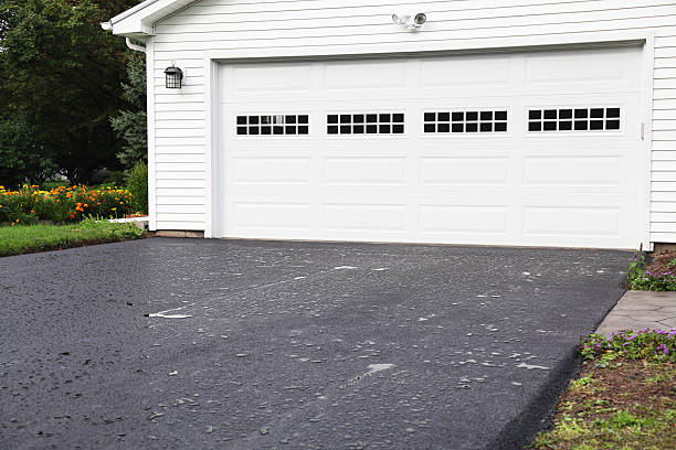 Best Fascia and Soffit Installation  in Millport, AL